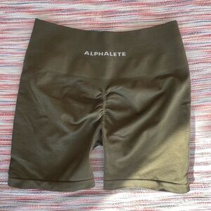 Alphalete Amplify Olive Army Green Women's Biker Workout Shorts Medium 4”